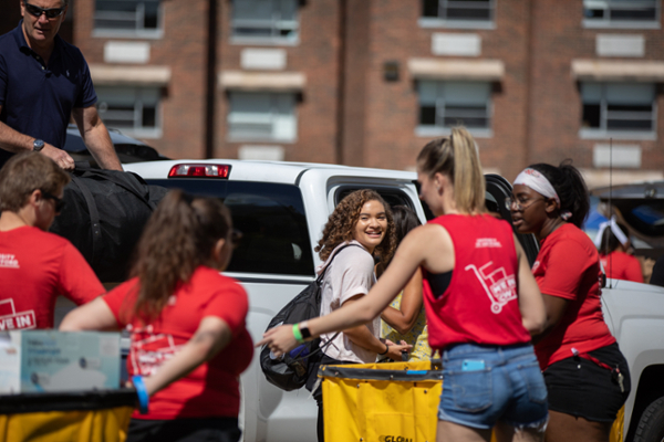 UHart Move In Day